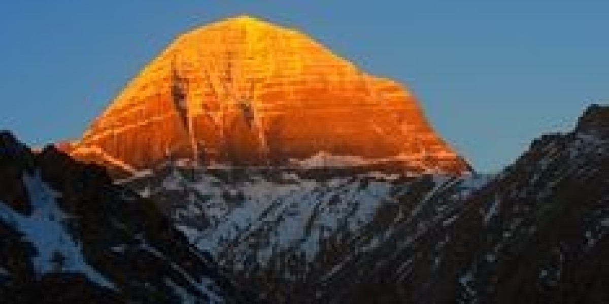 Awesome Kailash Mansarovar Yatra by Helicopter