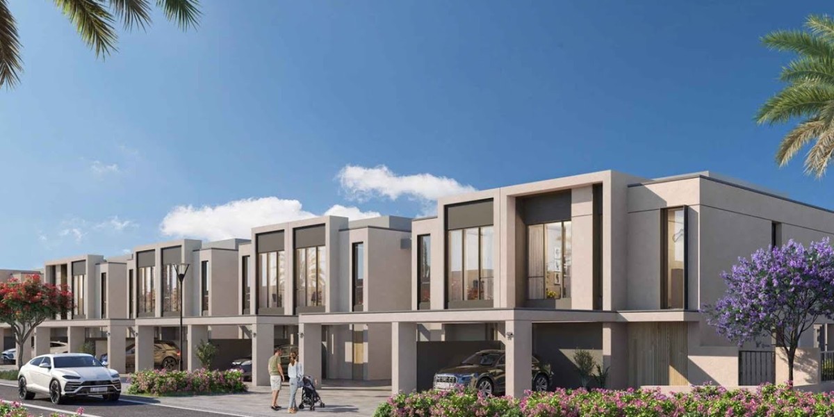 Are Luxury Townhouses in Dubai Worth Investing?