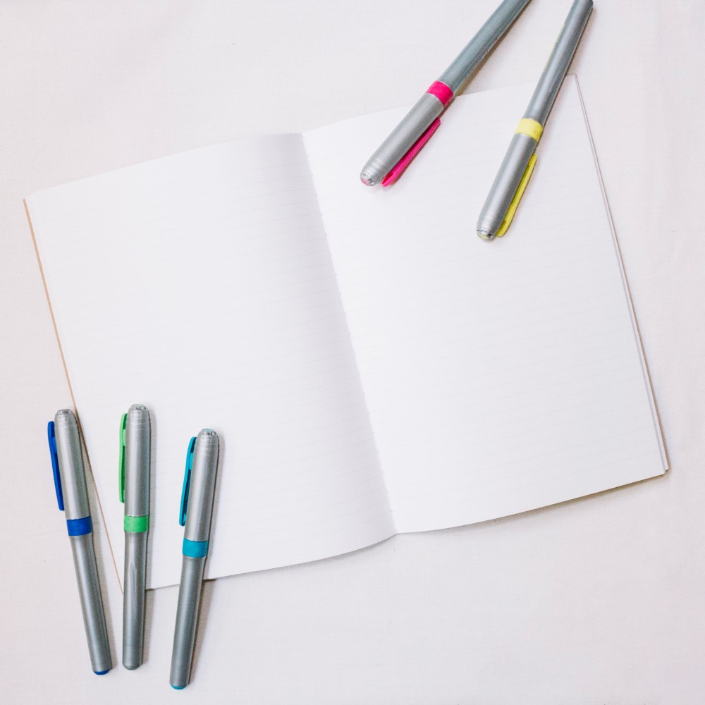 How to Select the Right Pen for Your Writing Style - My Office Supply