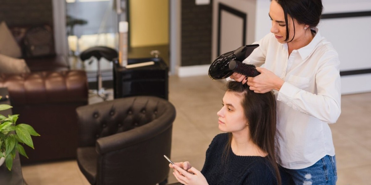 Beautiful and Easy Little Girl Hairstyles to Ma