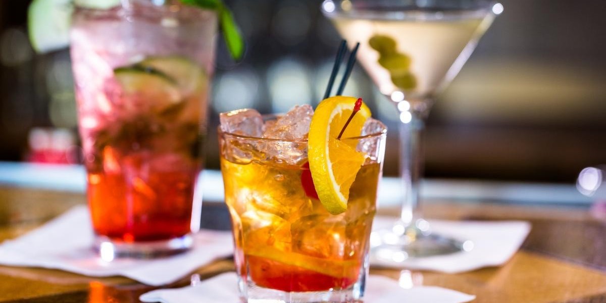 Explore the Finest Cocktail Bars in Jaipur