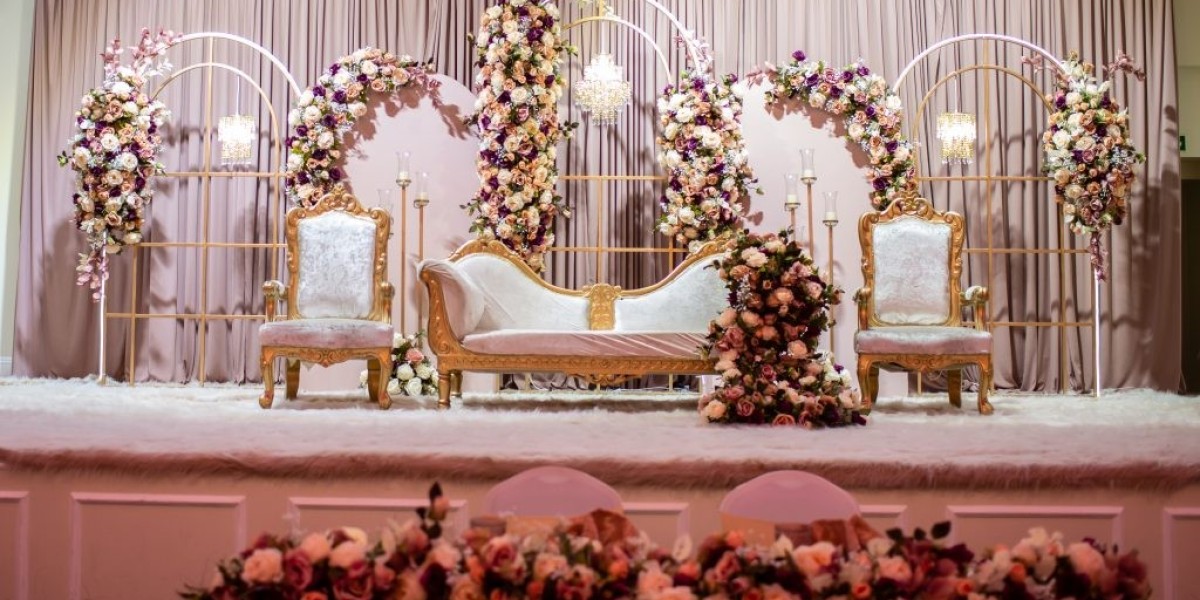 Unique Asian Wedding Stage Designs to Match You