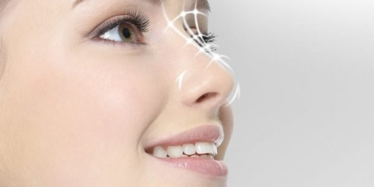 ماذا حدث بعد 3 أشهر من تجميل أنفي في دبي؟