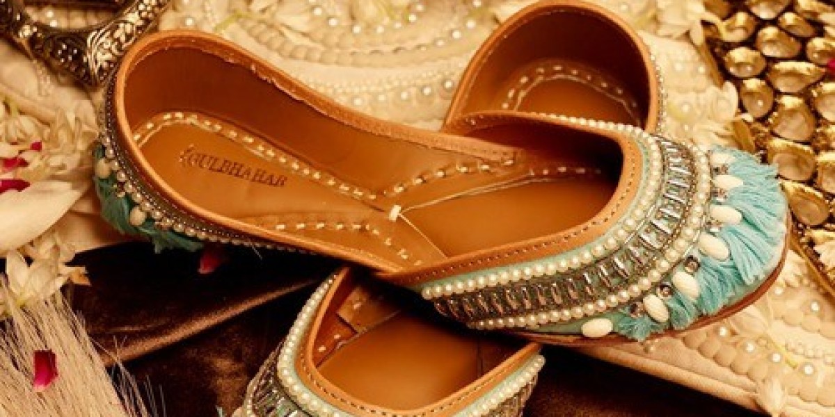 Regional Jewels: How Juttis Vary by Indian Stat