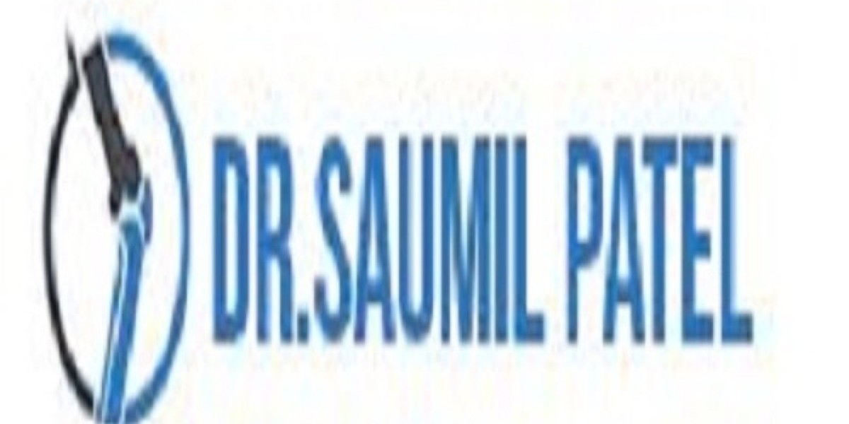 Best Knee Replacement Surgeon in sola - Dr Saum