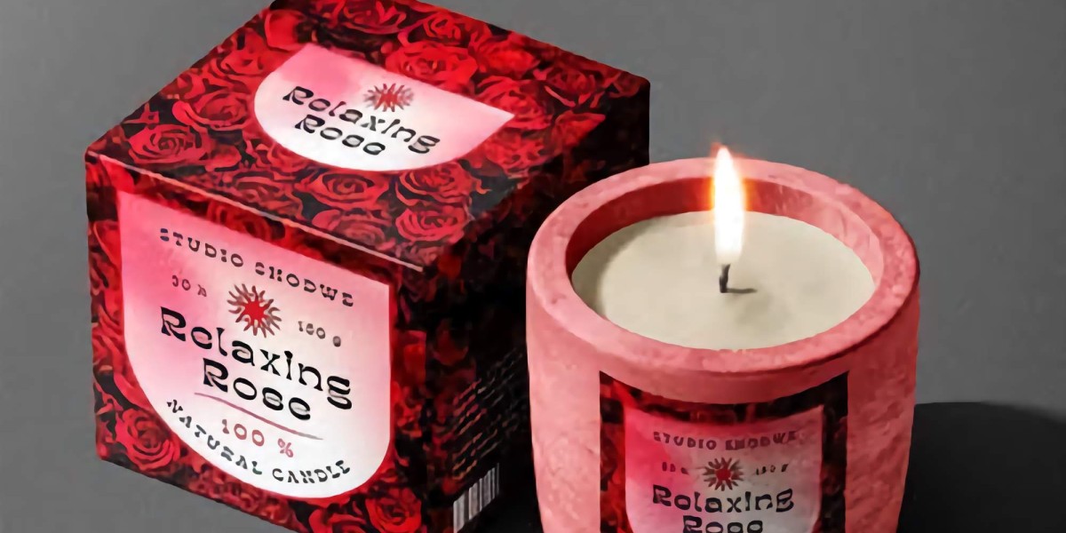 Luxury Candle Packaging for Presentation