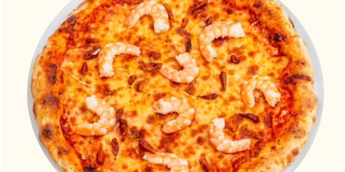 Discover the Best Pizza in Marbella at Tucan