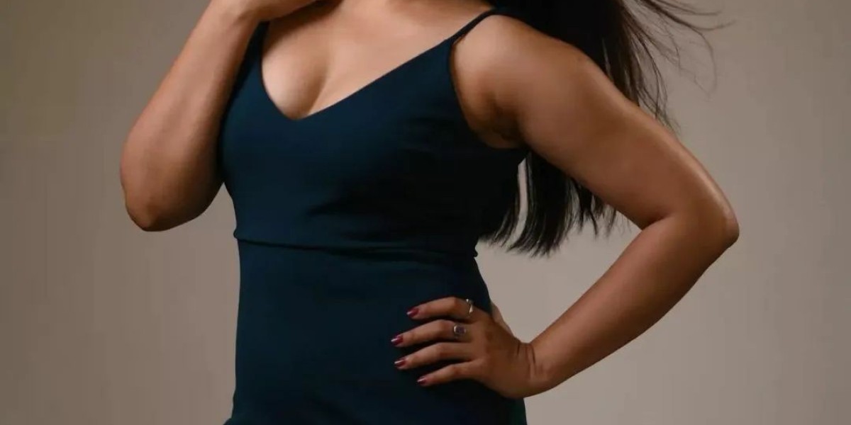 Escort Dubai	 +971589211300