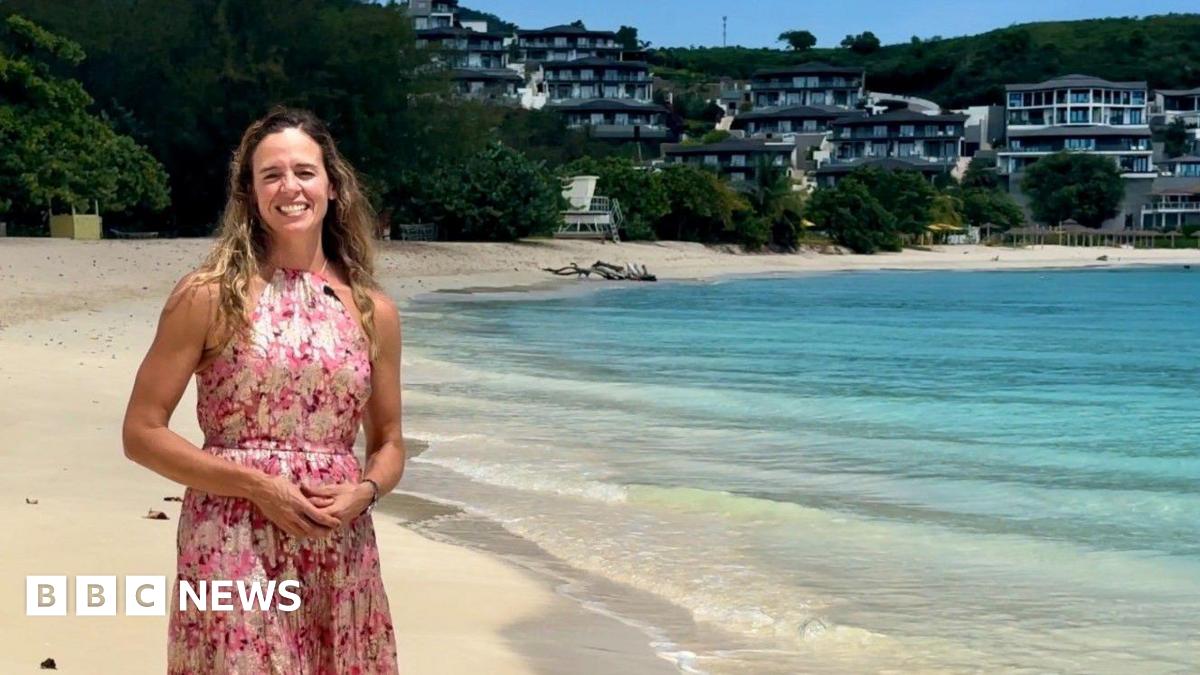 The Caribbean islands that give you a passport if you buy a home - BBC News