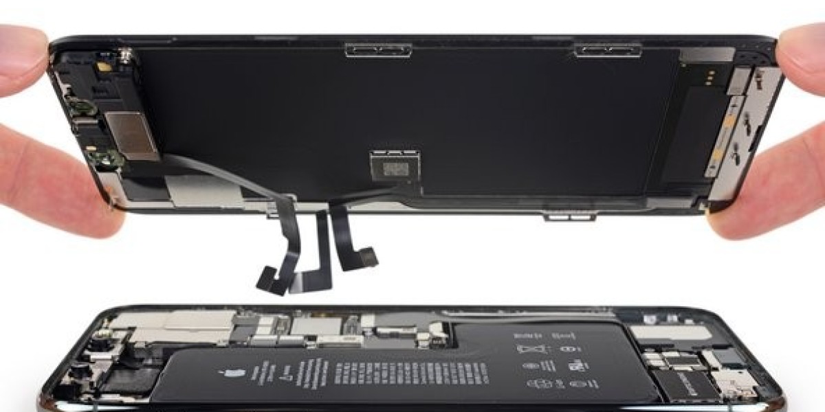 Thay pin iPhone 11 Pro Max ở đâu?