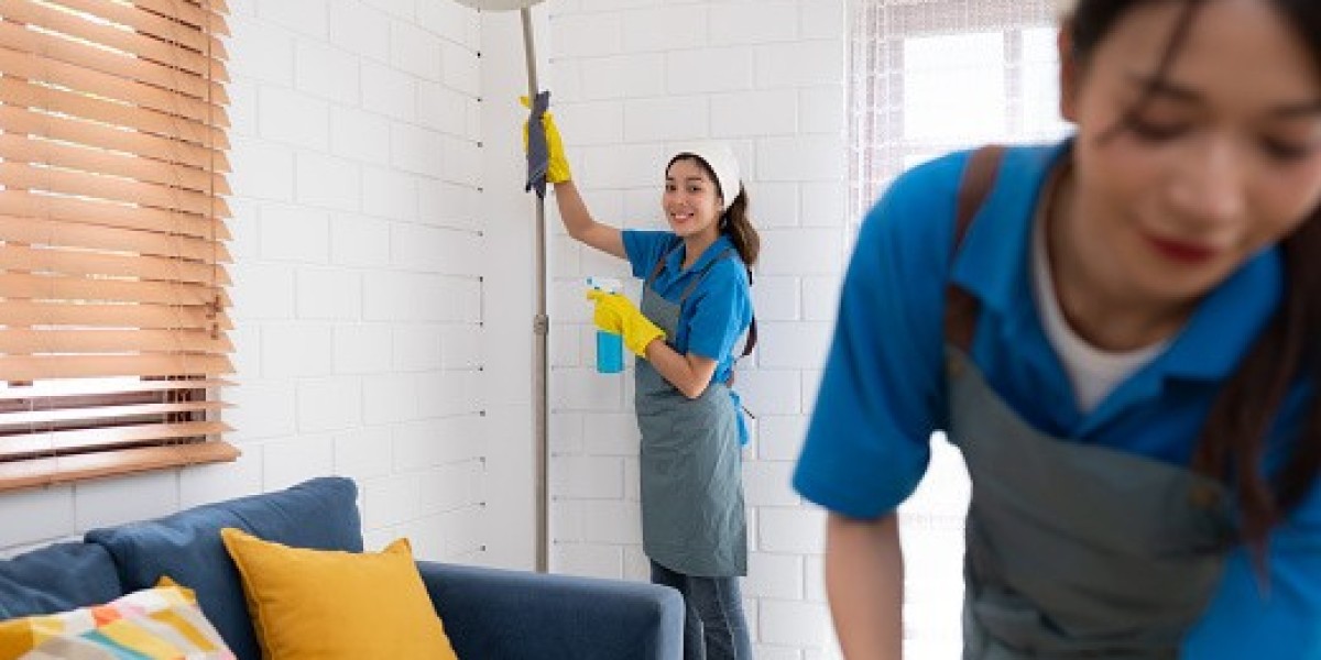Home Deep Cleaning in Noida – Aapka Ghar Chamke