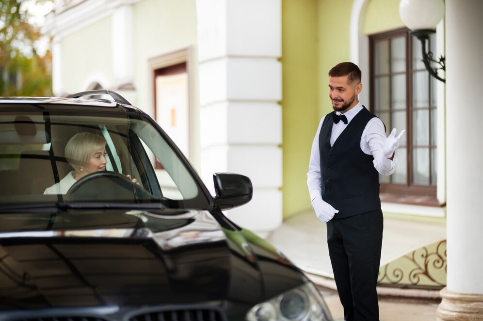 Luxury Umrah Cab Profile Picture