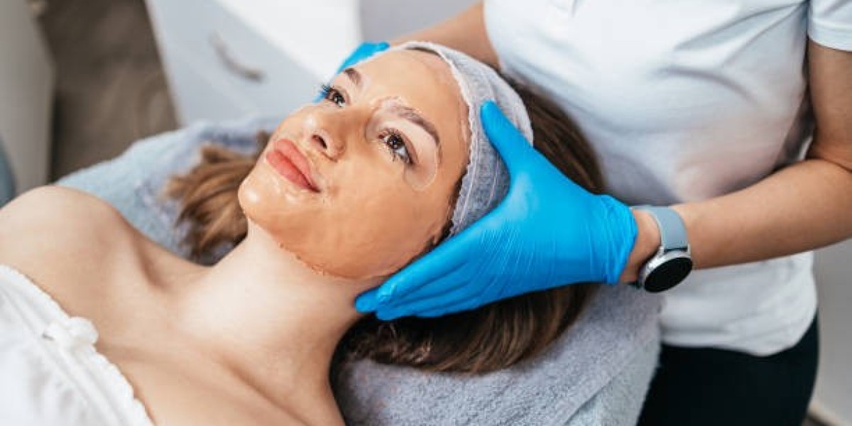 Chemical Peels vs Microdermabrasion: What Works