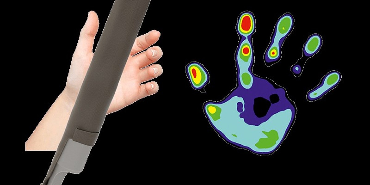 Force Measuring Hand Paddles: A Smart Tool for