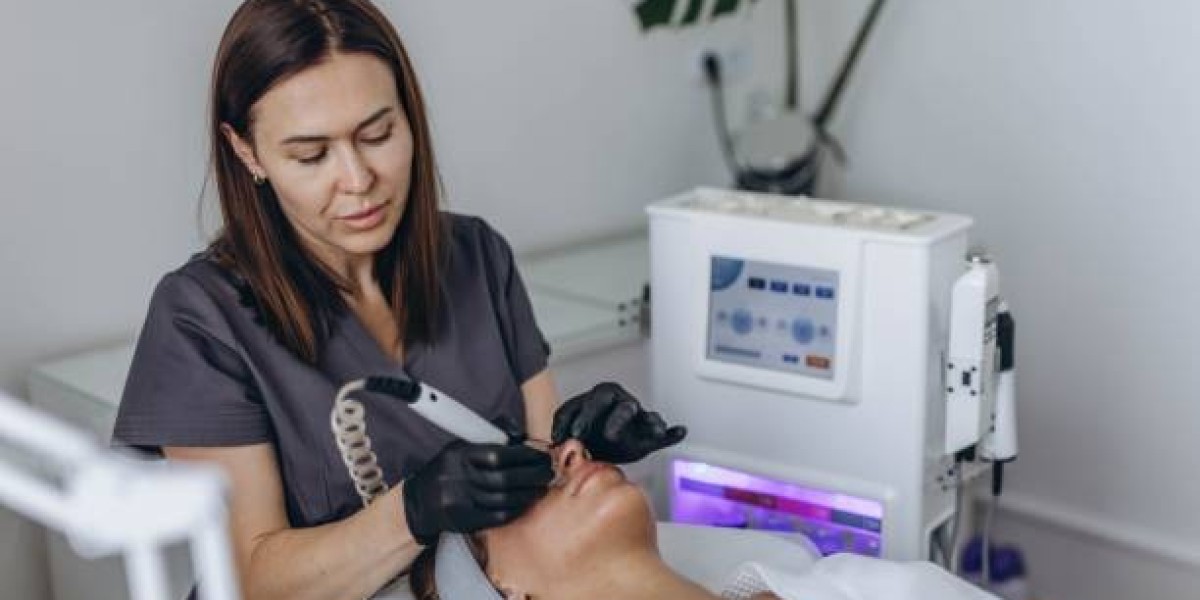 HydraFacial in Riyadh: Your Skincare Game-Chang