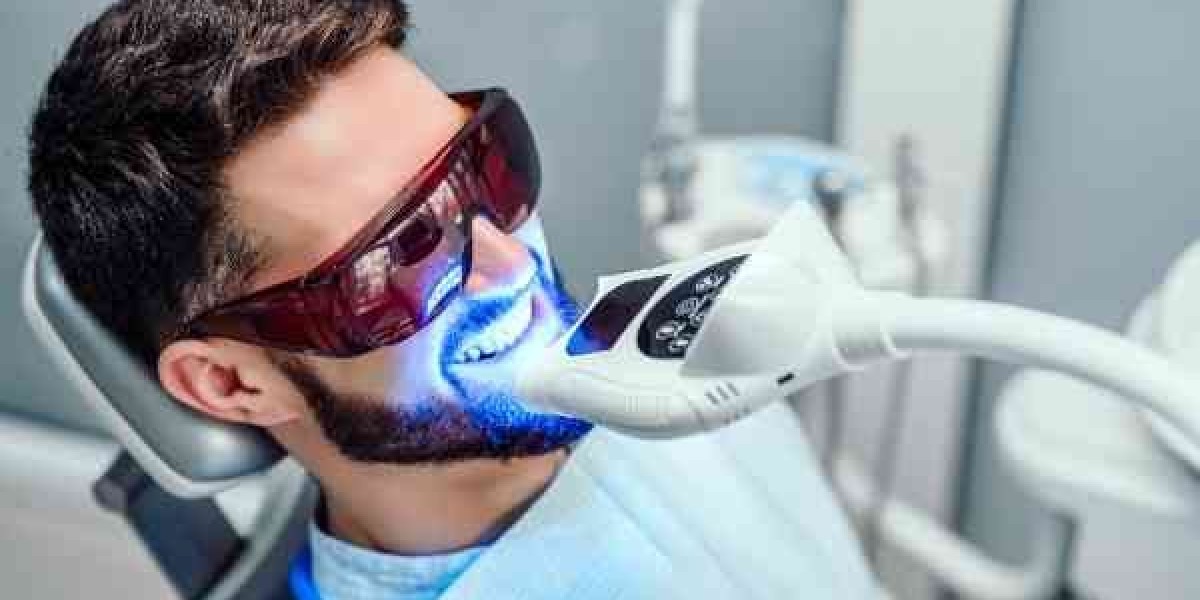 Laser or Zoom: Which Whitening Method Gives Bet