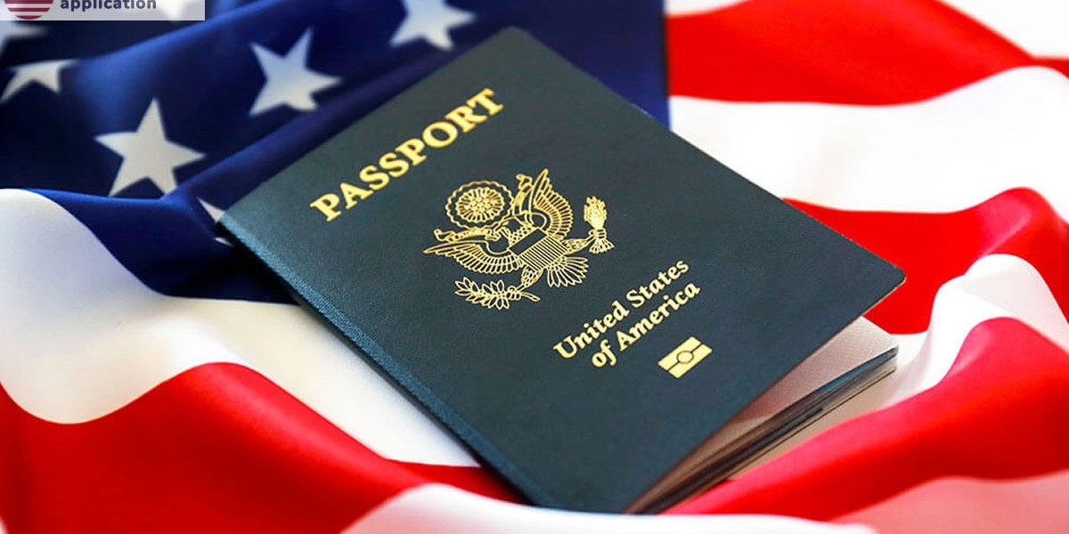 USA Passport Application: Key Documents for Uni