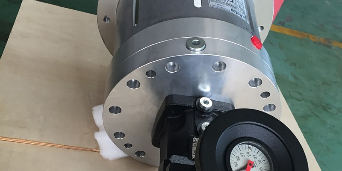 Floor Coating Perfection: How Polyurethane Pump
