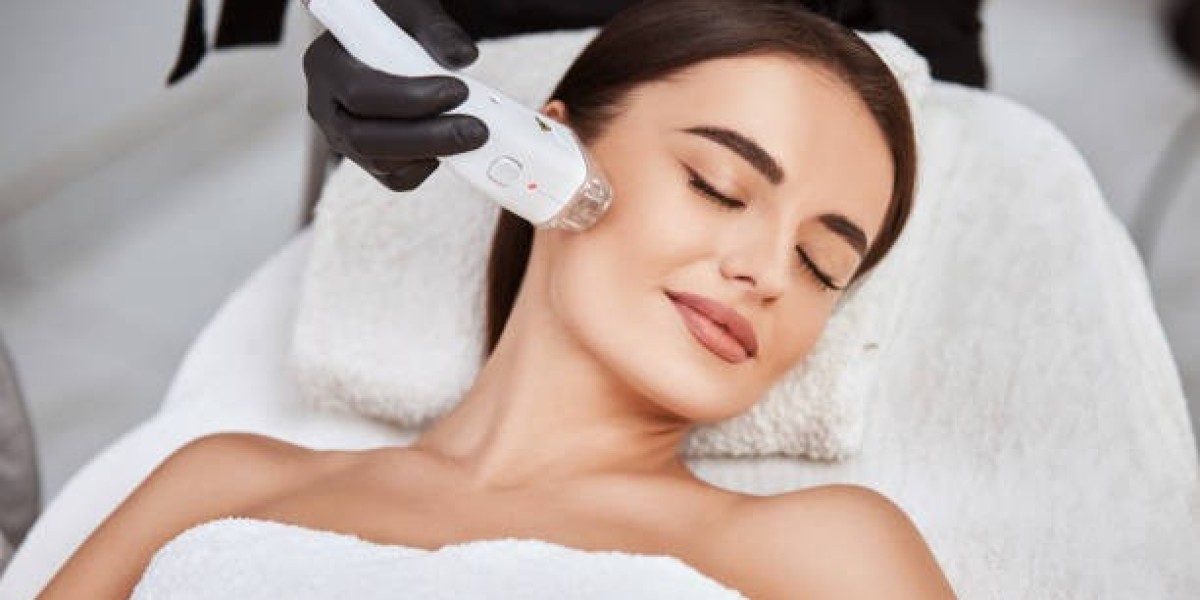 احصلي على بشرة ناعمة مع خبراء إزالة الشعر باللي