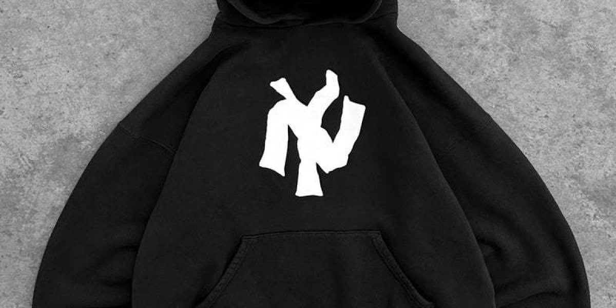 Akimbo with Hoodie: Redefining Streetwear Cultu