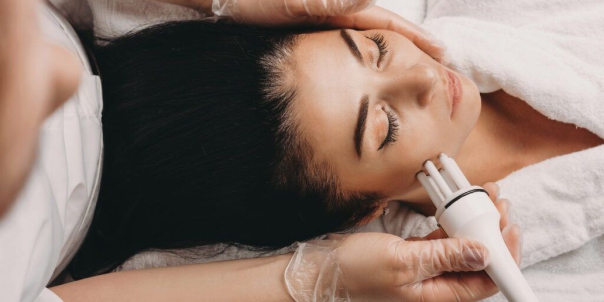 Laser Skin Tightening After Weight Loss: A Game