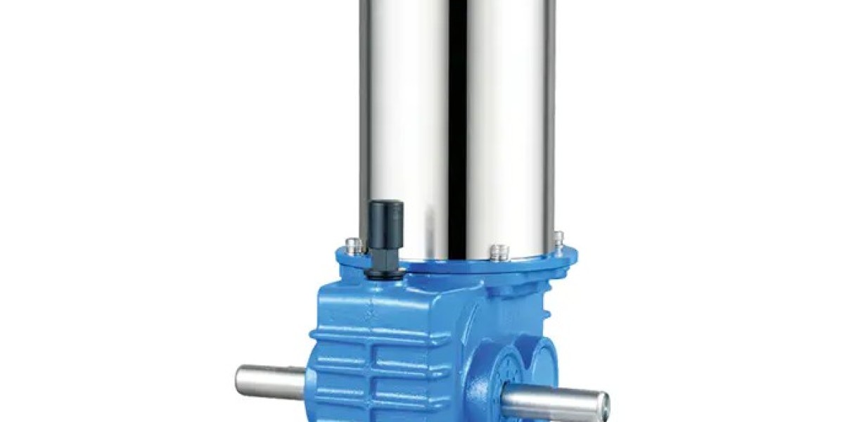 Improving Water Quality with Machine Aerators