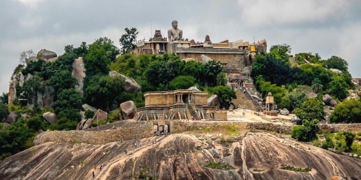 Nashik to Shirdi Cab