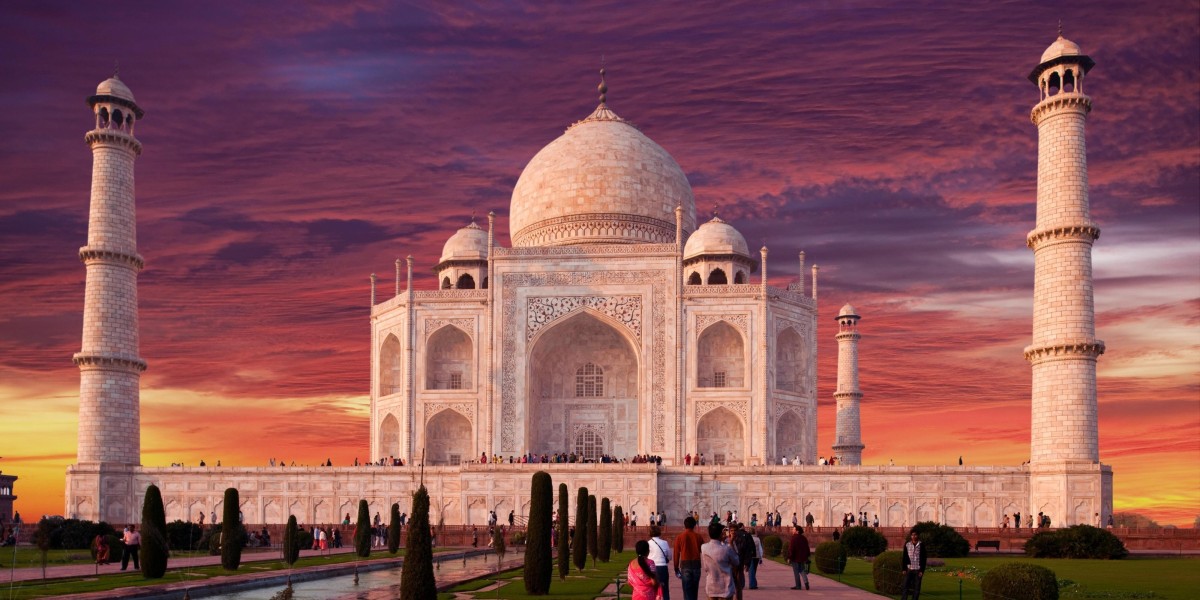 Agra To Lucknow Cab