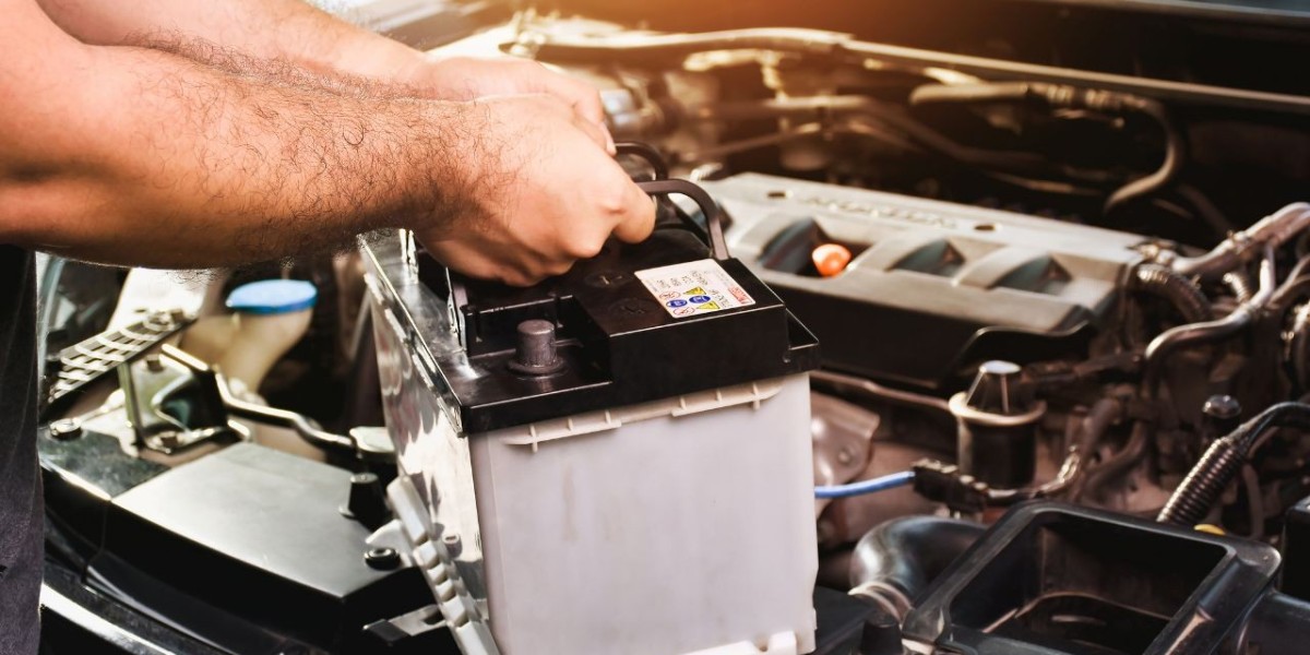 Avoid Getting Stranded: Emergency Car Battery S