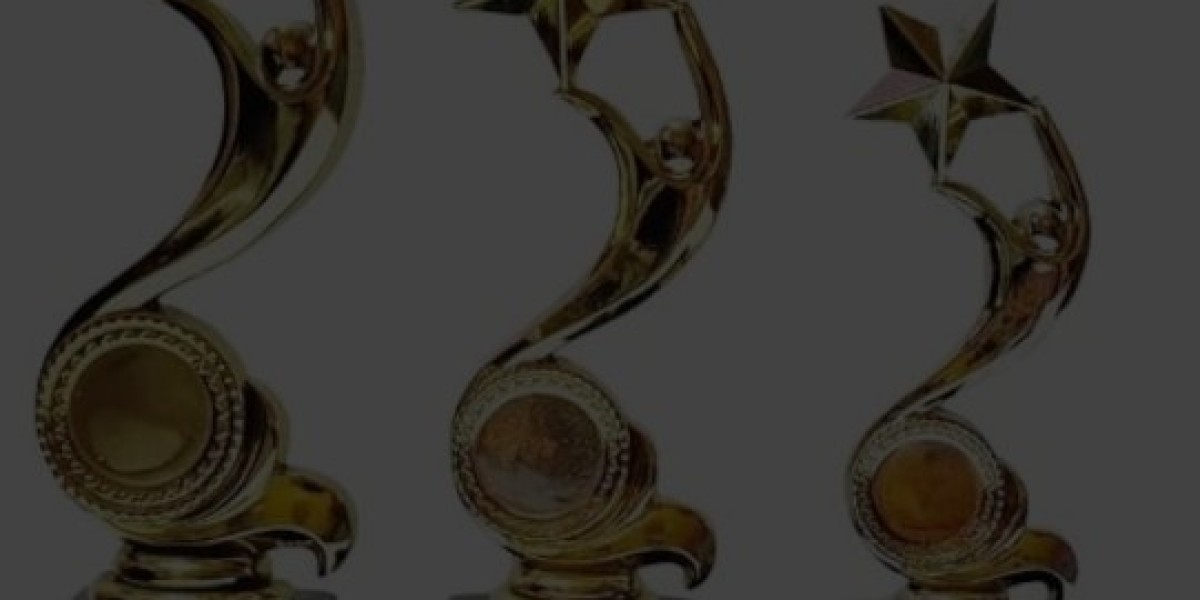 Customized Corporate Awards and Trophies