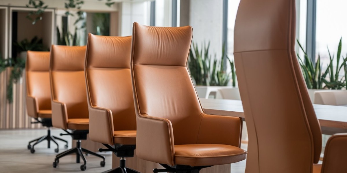 Custom vs Ready-Made Executive Chairs in Pune