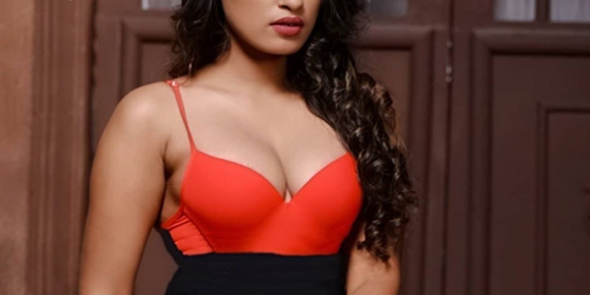 Pakistani Escort In Dubai	+971588427980