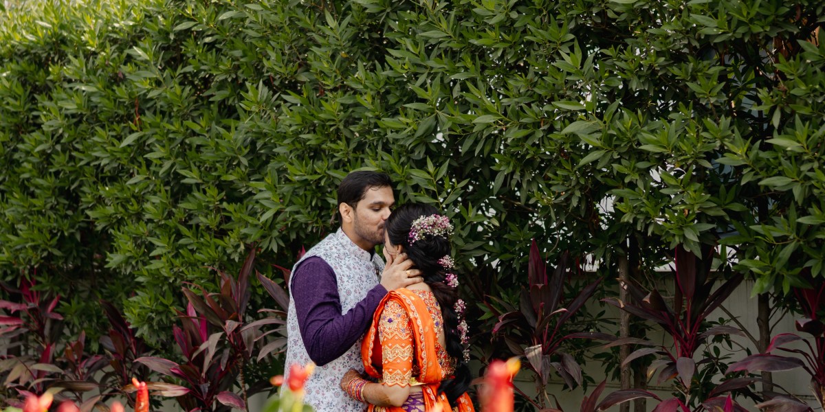 How Wedding Photography Is Evolving in 2025