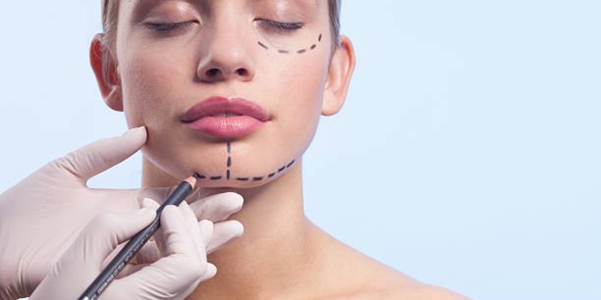 What Happens During a Typical Plastic Surgery C