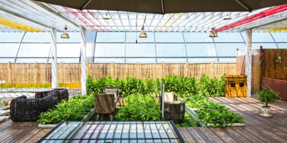 The Best Patio Covers to Transform Your Outdoor