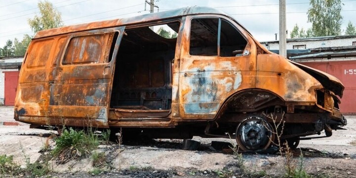 Buying junk cars for cash in Grand Rapids, MI