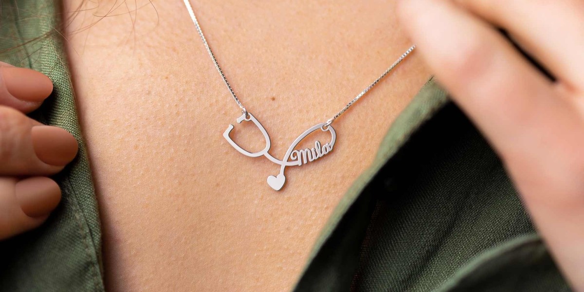 Premium Personalised Name Necklace in India.