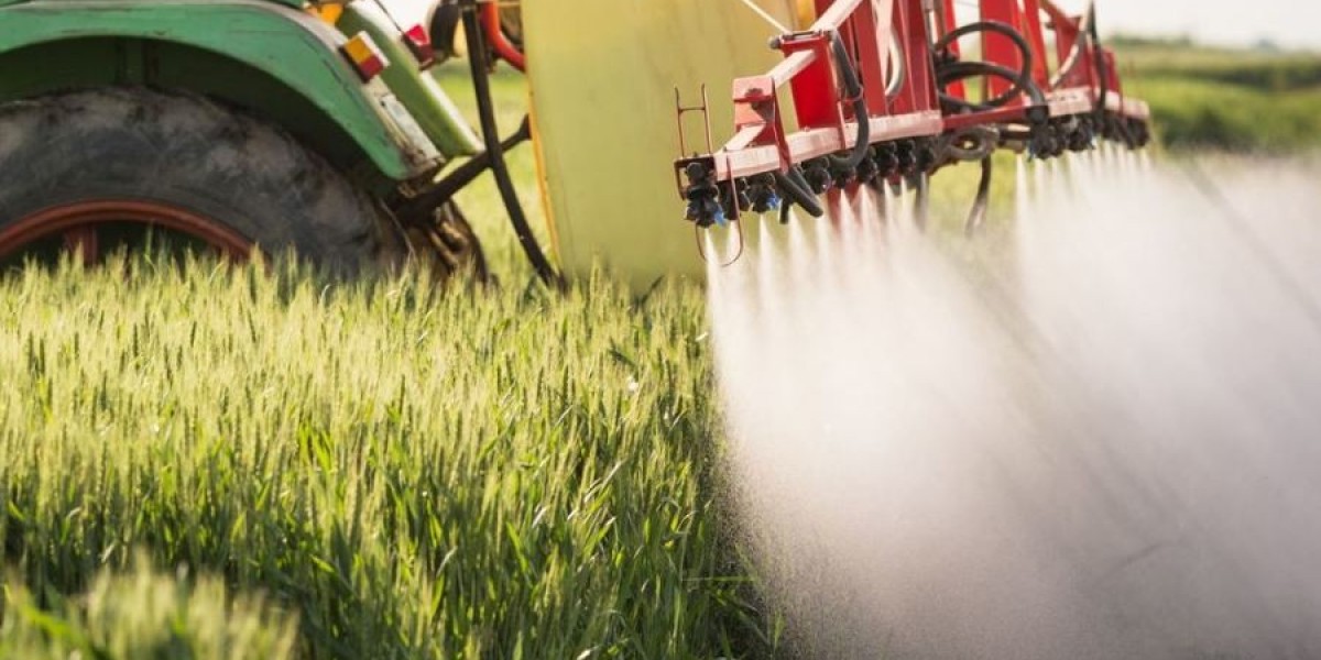 Agricultural Sprayers Market to Cross USD 6,179