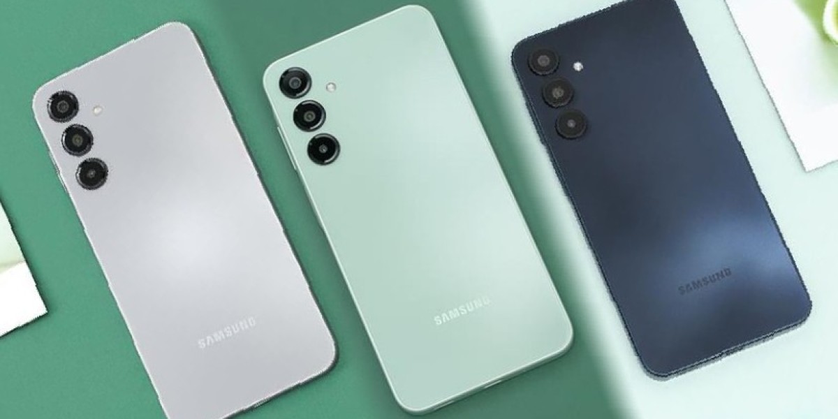 sinh nam 2004 mua samsung a16 mau gi