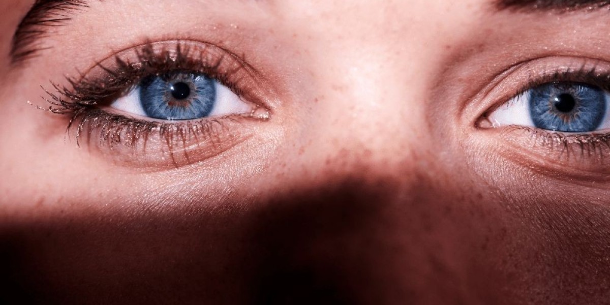 How to Choose Riyadh Eyelid Surgeons