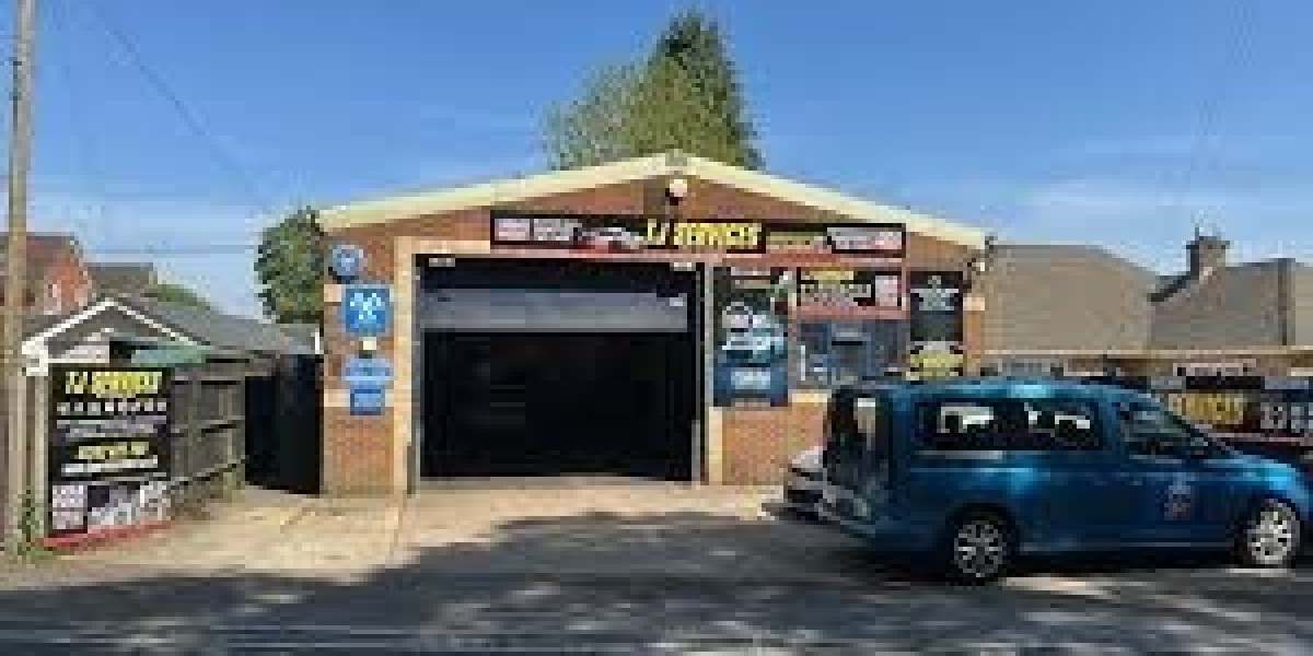 MOT in Fleet: Ensuring Road Safety and Complian