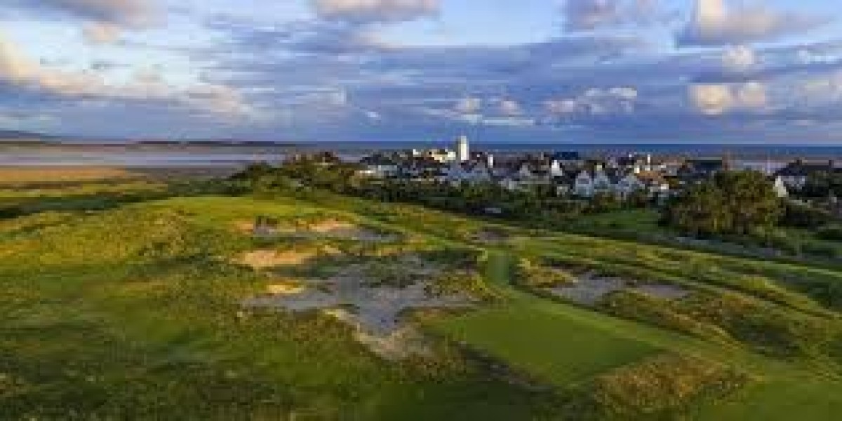 Why Should Retired Travelers Opt for Golf Holid