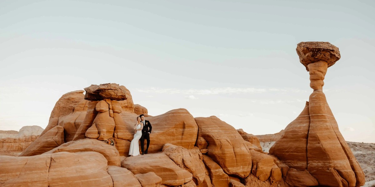 Capturing Intimate Moments with a Southern Utah