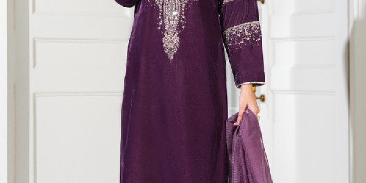 Velvet Dresses for Women in Pakistan