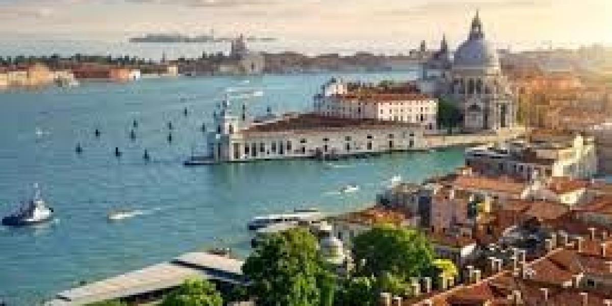 How Much Does an Italy Trip Cost from India?