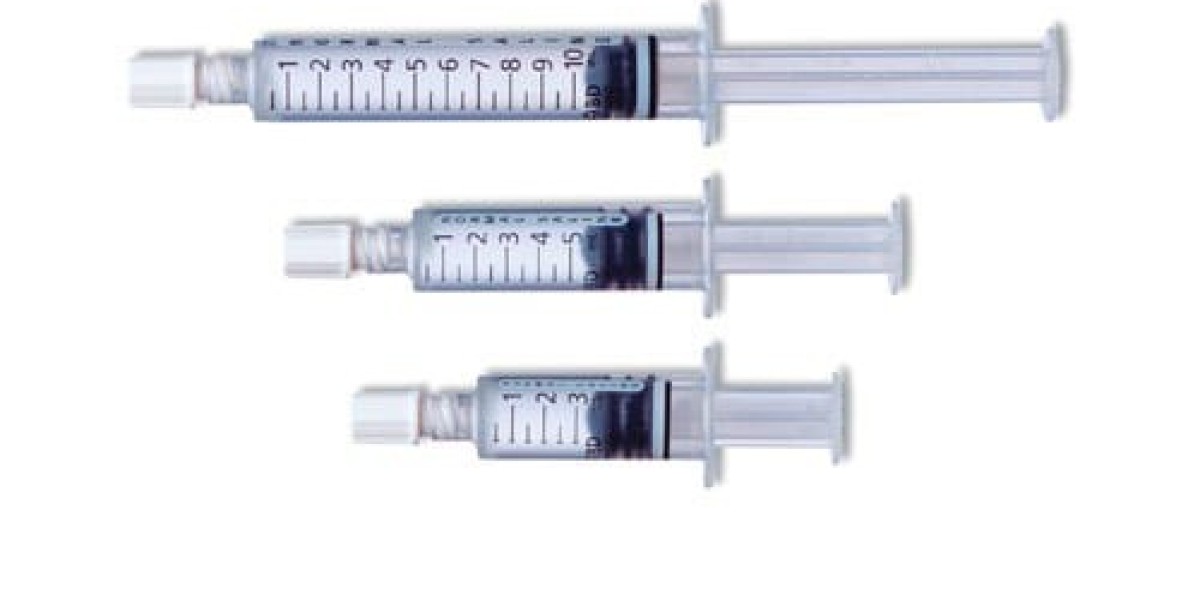 長者餵食輔具指南：守護營養與尊嚴的日常照護