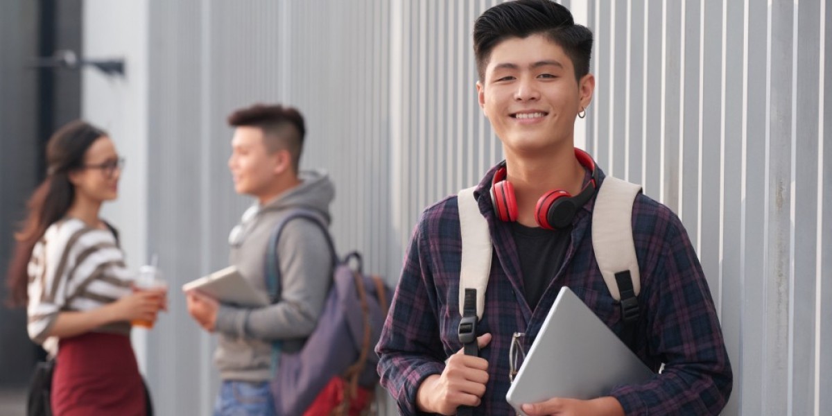 IELTS Writing Guide for Kharar Students