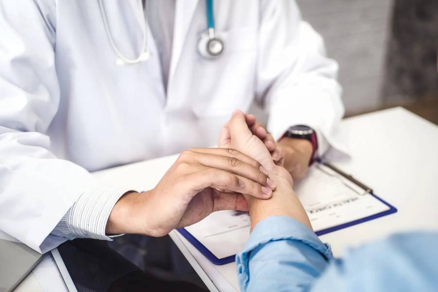 General Physician in Thrissur- Dr. Vinaya Thekkethil | Family Physician in Thrissur