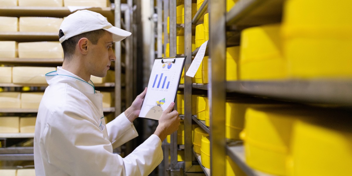 Why Temperature Controlled Storage Units Are Es