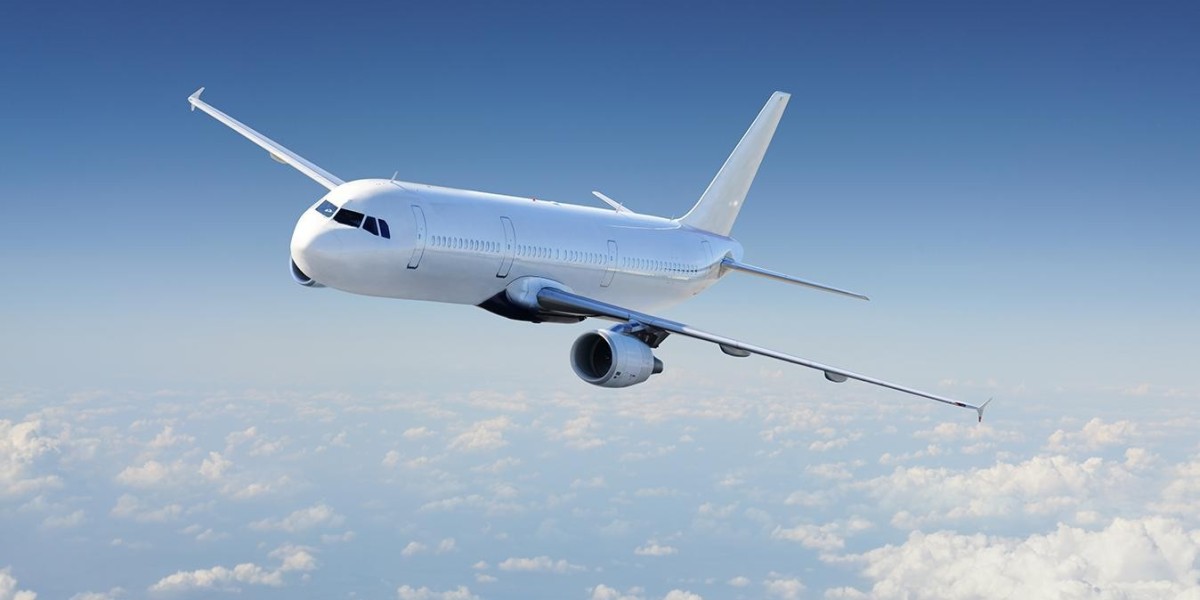 How to Avoid Fees with United Airlines Baggage